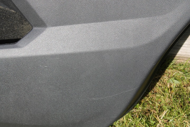 фото №8, Боковина двері оббивка правий зад vw tiguan ii r line шкіра