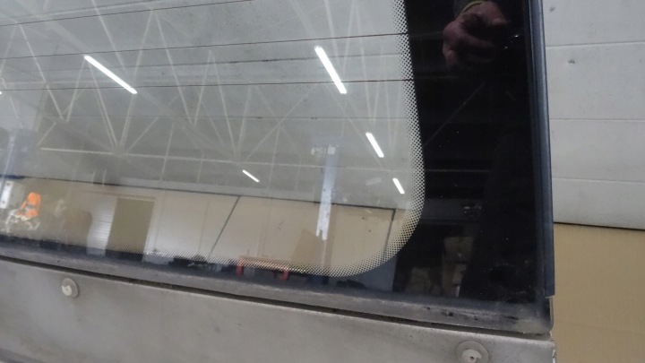 фото №8, Passat b2 кришка зад скло hb 43r001026