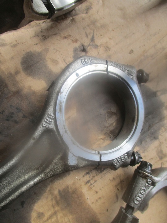 фото №7, Вал насоса 059103332t vw touareg iii 3.0tdi dena