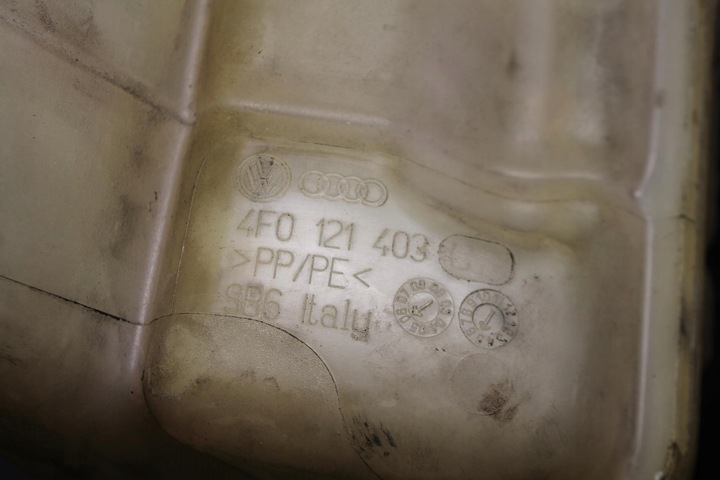 фото №5, Бачок розширювальний 4f0121403c a6 c6 04-11