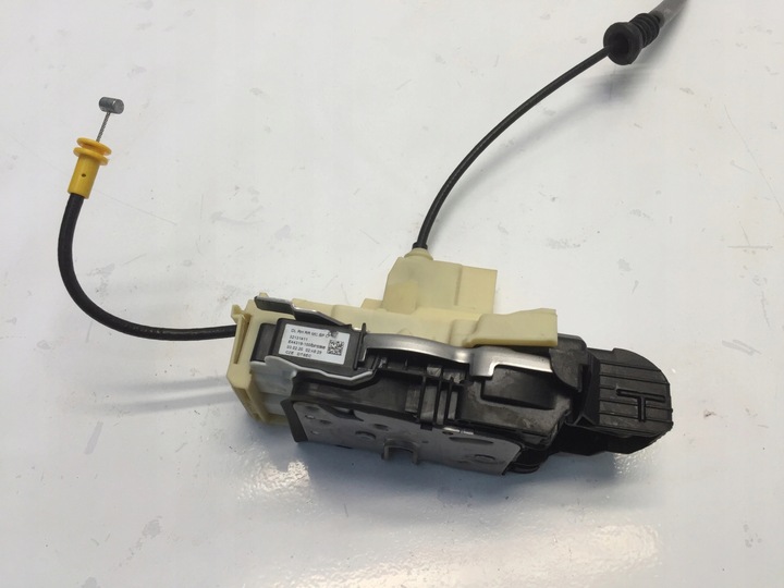 фото №1, Volvo xc40 2020 замок дверь правый зад 32131411