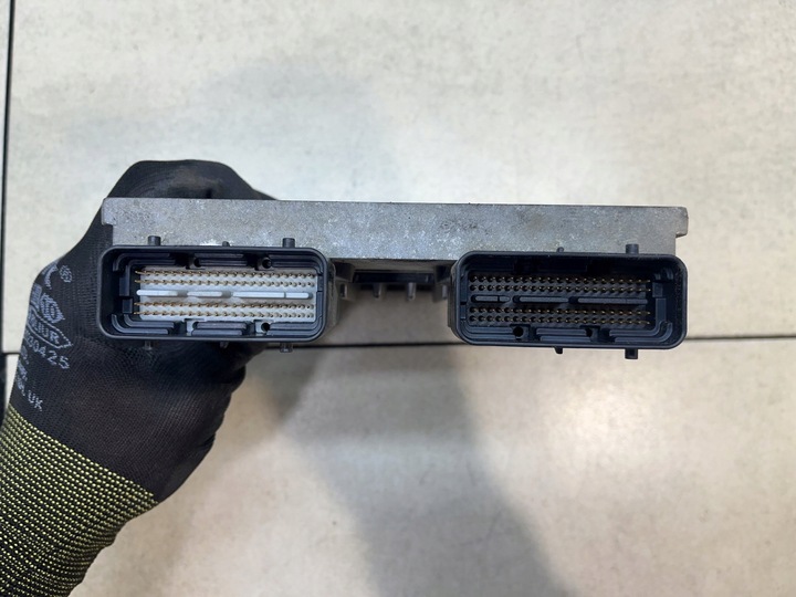 фото №4, Блок керування комп'ютер двигуна hyundai sonata iv v6 3.3 391103c720