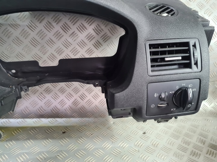 фото №9, Панель консоль kuga mk1 c max uk