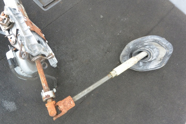 фото №5, Колонка блокировка рулевая audi q7 4l touareg 7l a6 c6 eu