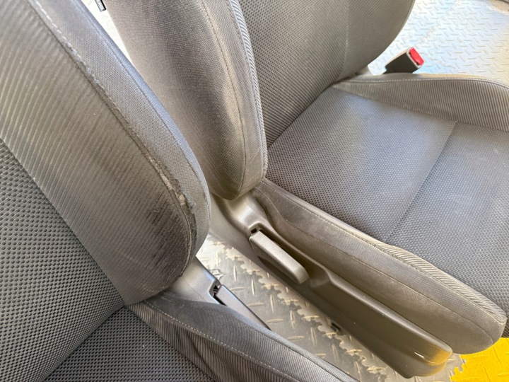 фото №14, Subaru impreza wrx 2001-2007 сиденья передние gd gg подушка европа