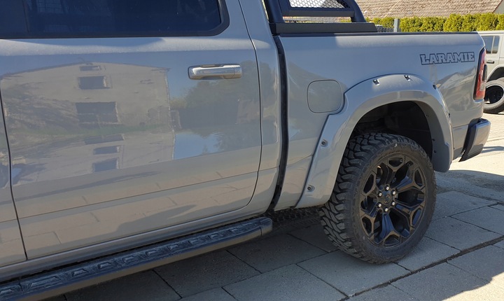 фото №9, Dodge ram 1500 5 v планки накладки расширители крыльев гладкие 19-24r