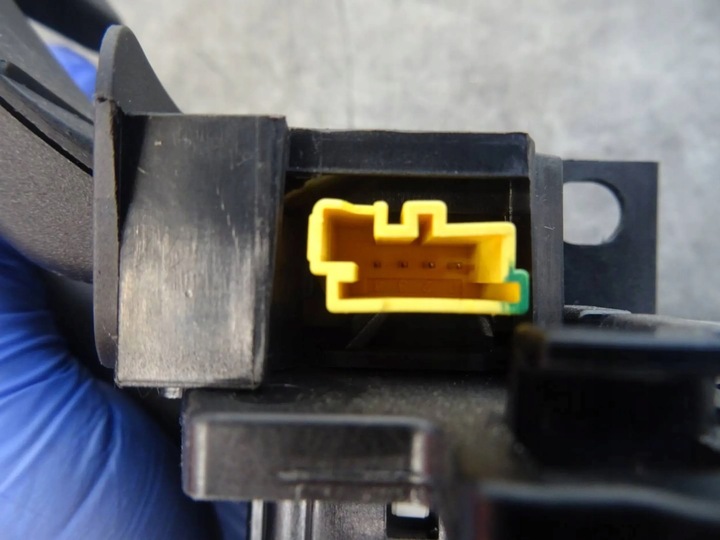 фото №8, Перемикач комбінований підкермові важелі citroen c4 picasso