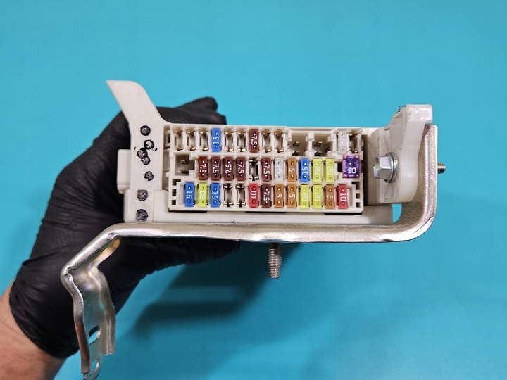 фото №8, Компьютер набор блок управления двигателя 89661-0dk91 toyota yaris iii 1.3 vvti