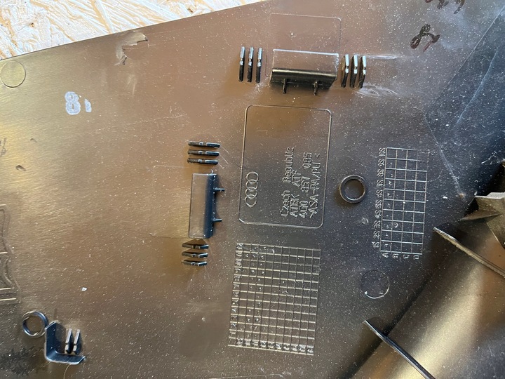 фото №6, Защитные накладки заглушки панели audi a7 4g8857086 комплект