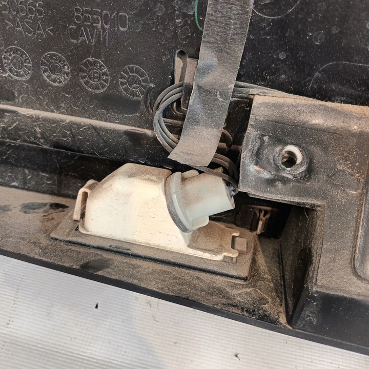 фото №9, Chrysler town country 10-20 накладка багажника usa