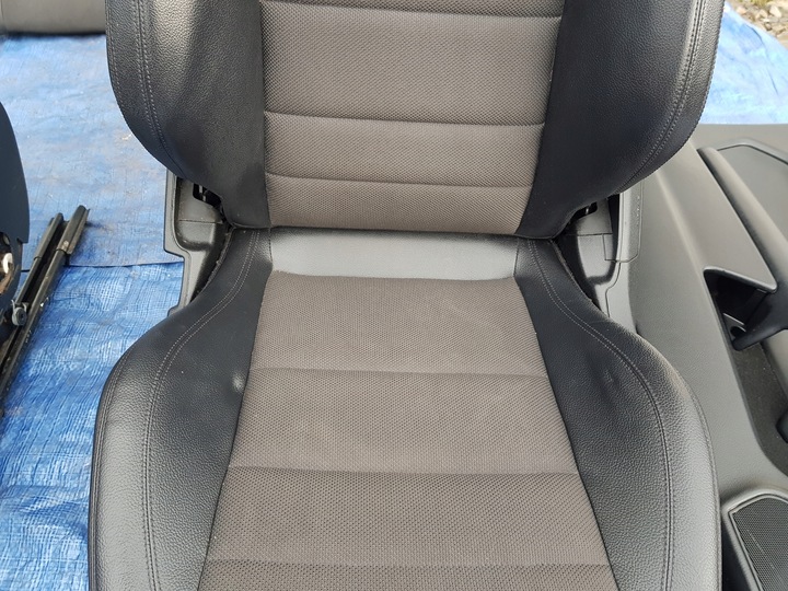 фото №8, Mercedes w207 c207 купе сидіння диван обшивки комплект напівшкіра