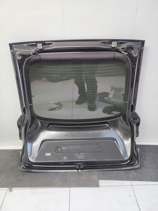 фото №8, Крышка багажника audi q8 e-tron sportback