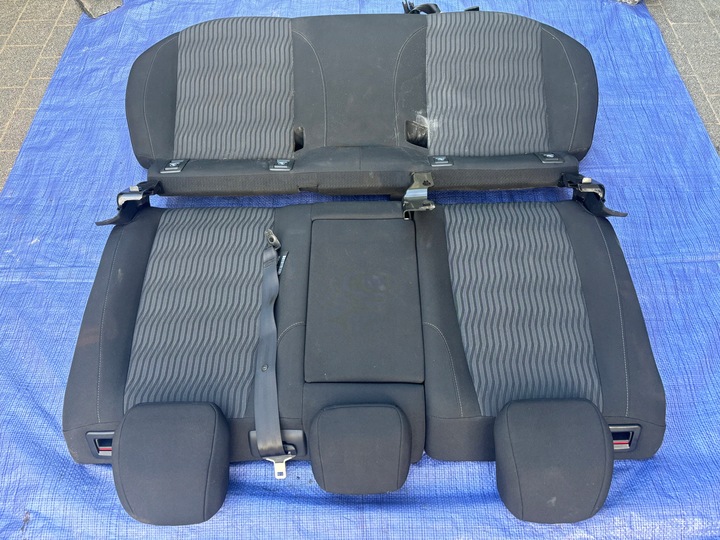 фото №5, Peugeot 308 t9 хетчбек задня диван ремені застібки