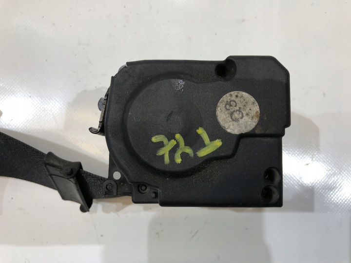 фото №3, Mercedes w203 pas безопасности левый зад задний