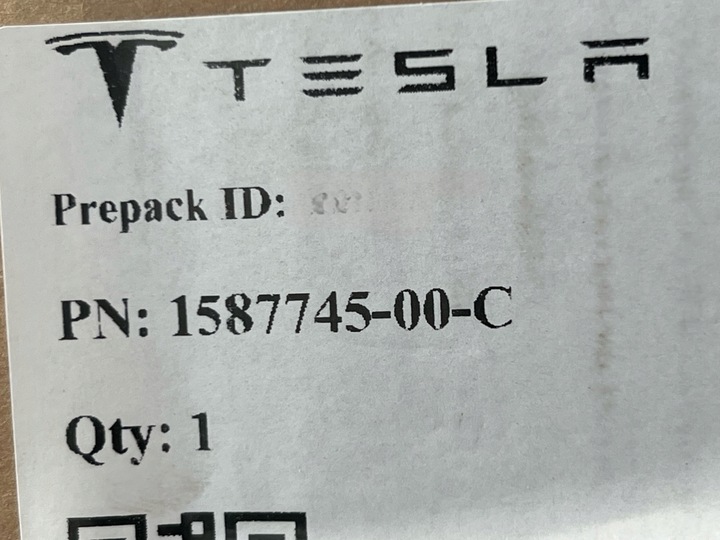 фото №3, Tesla s plaid защита пола багажника заднего пол боковая 1587745-00-c