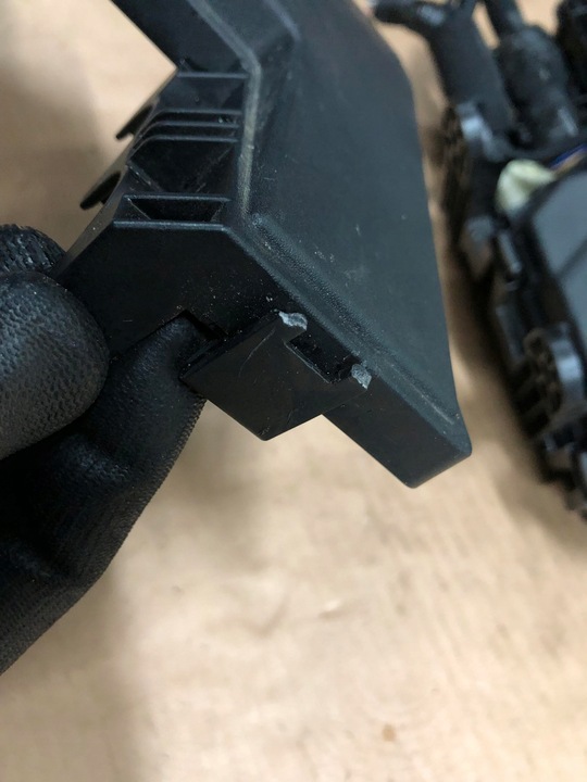 фото №4, Renault kadjar 2018- модуль bsi коробка запобіжників 284b69501r