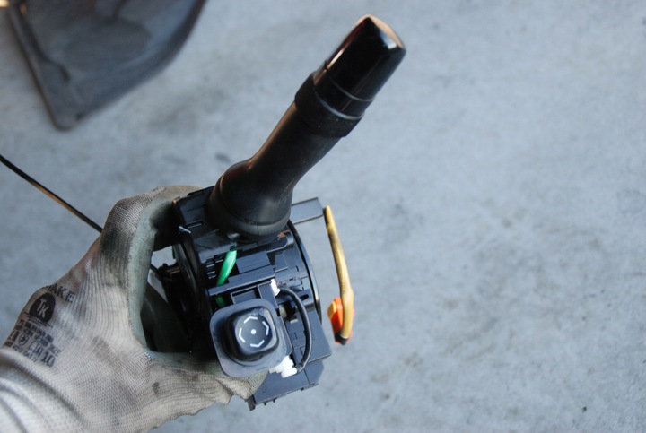 фото №6, Toyota avensis t27 рестайлінг перемикач комбінований стрічка air bag підкермові важелі