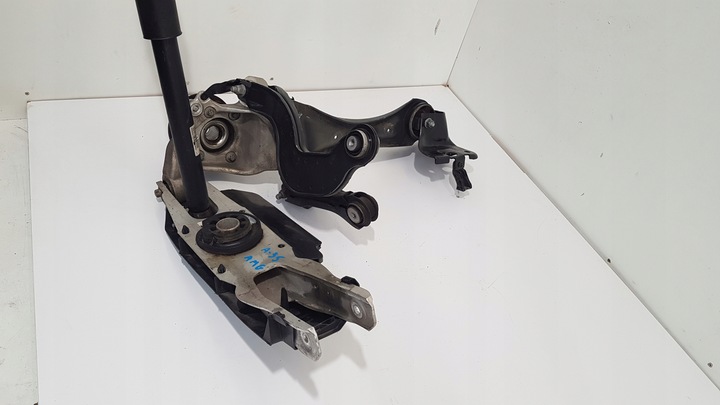 фото №10, Mercedes w177 a35 amg підвішування ліві зад