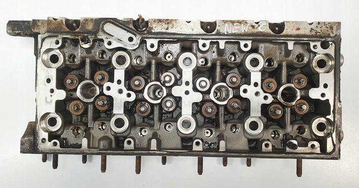 фото №1, Головка двигуна vw new beetle ii 2.0 04l103064c 04l103373e