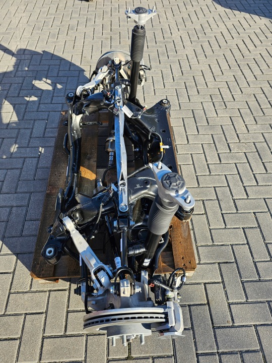 фото №7, Tesla модель y juniper performance підвішування балка зад поворотна опора awd