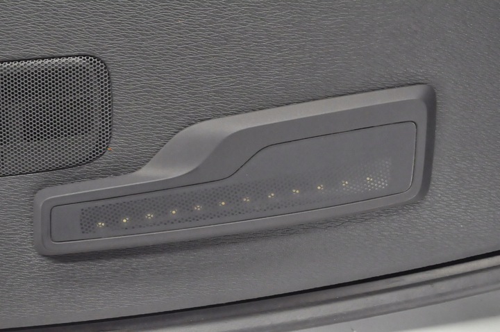 фото №9, Volvo s80 ii v70 xc70 панель раздаточная капот консоль hud