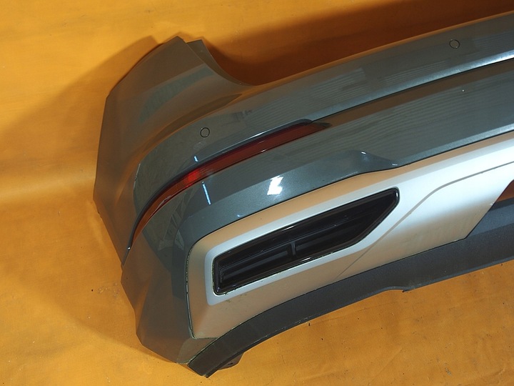 фото №11, Audi q3 83a 17km бампер зад задний комплект диффузор pdc lx7g