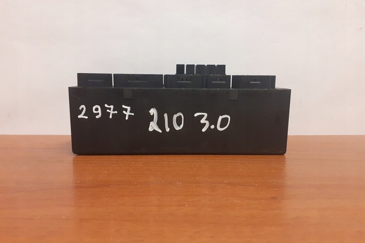 фото №8, Коробка запобіжників mercedes-benz e w210 05376000 3.0l дизель 100kw