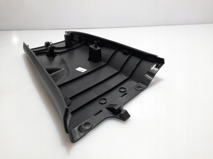 фото №9, Audi a3 8v sportback захист обшивка стійка b ліва нижня 8v5867239 чорна