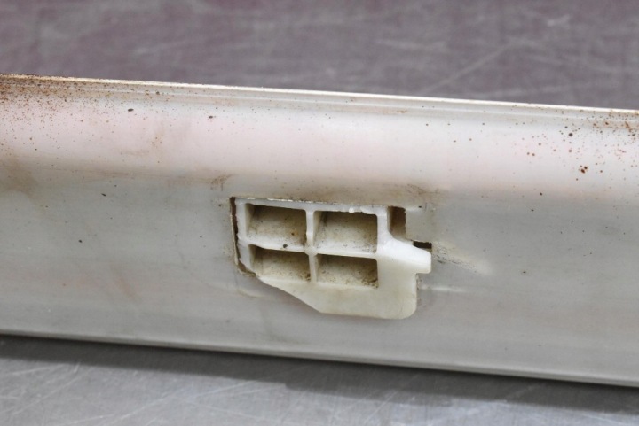 фото №12, Трубка  акумулятора аккумулятора 82164-47060 toyota prius 2 ii xw20 1.5 vvt-ie