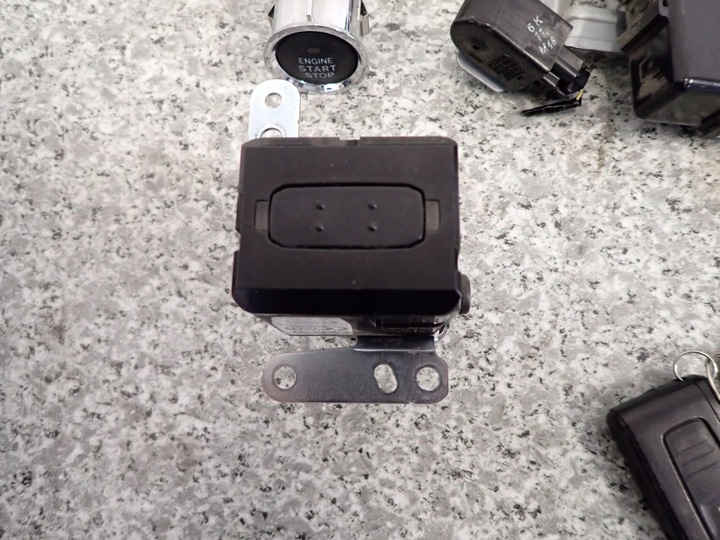 фото №7, Corolla verso 2.2d 05-09 набор стартовый компьютер keyless