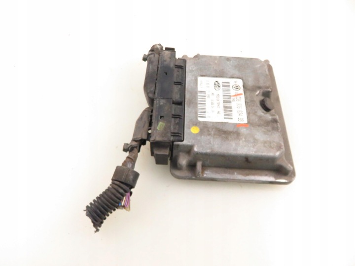 фото №7, Блок управления  vw bora 1.6 16v - aus 036906034bb
