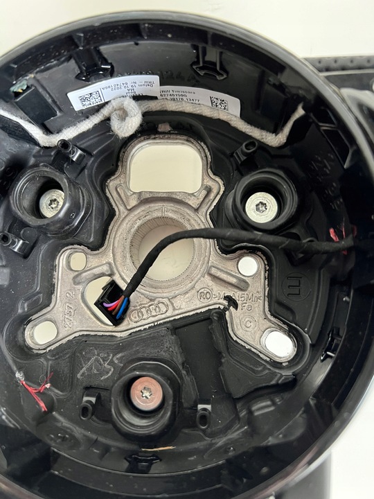 фото №6, Руль audi a4 b9 a5 8w0 s-line новая лепестки
