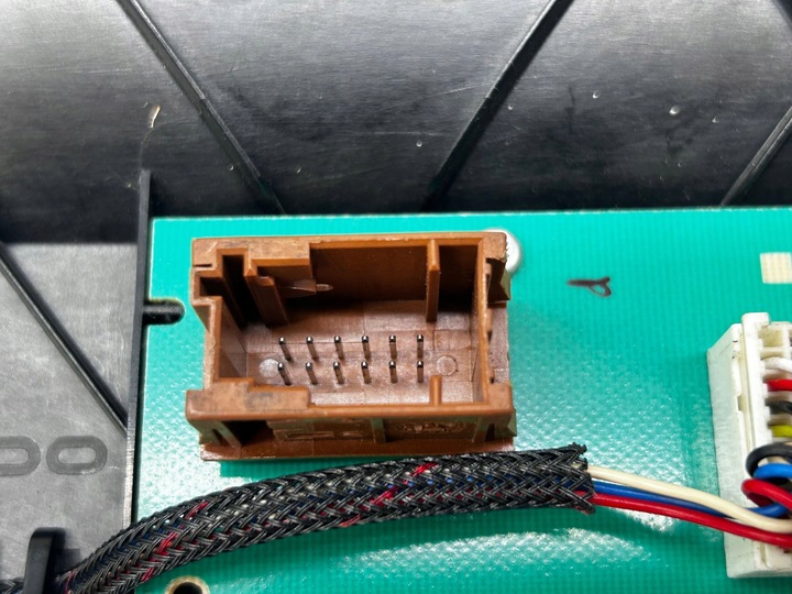 фото №10, Монитор / дисплей / экран peugeot 308 96648485zd