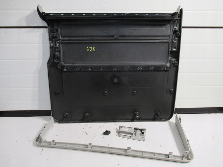 фото №8, Vw t6 caravelle боковина оббивка двері праві зсувні 7e5867028