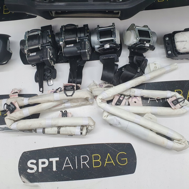 фото №9, Q3 83a панель консоль подушки ремені подушка безпеки