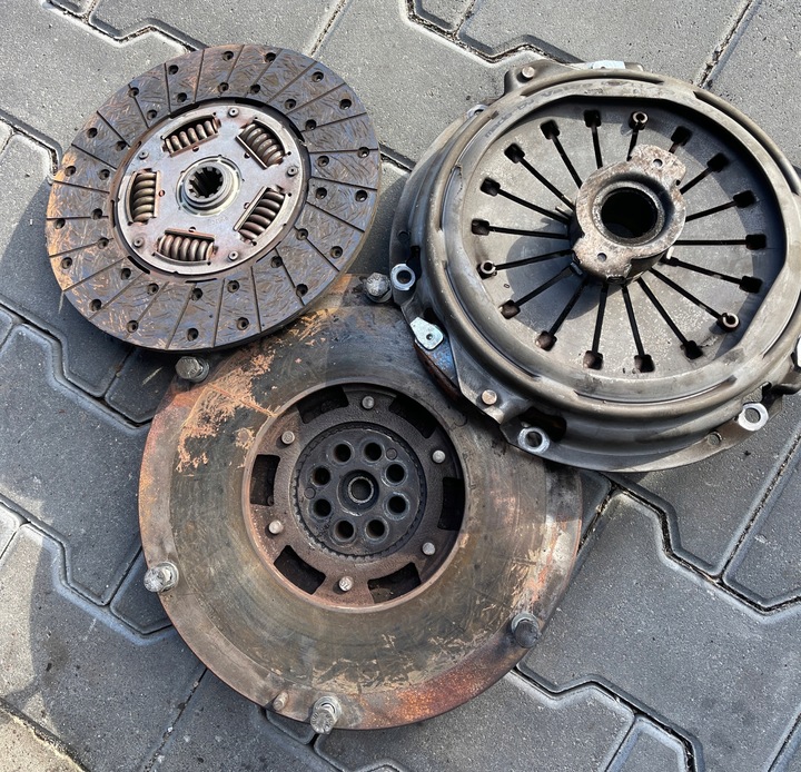 фото №1, Зчеплення колесо притиск диск iveco daily 3.0 hpi