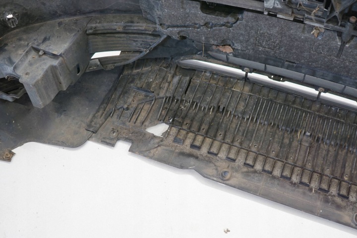 фото №9, Audi a4 b8 рестайлинг 12r бампер перед передний pdc lz7l