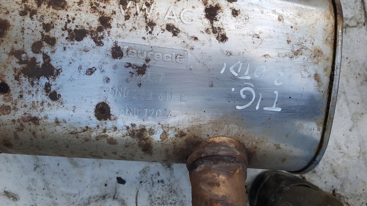 фото №9, Глушник vw tiguan 2.0 tdi