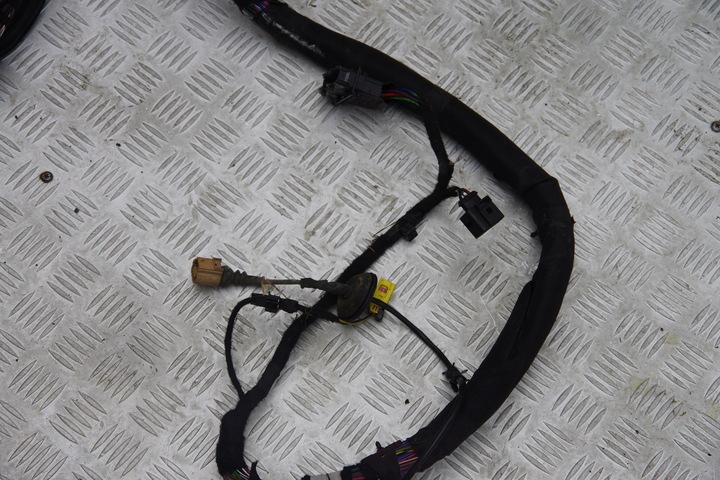 фото №11, Установка жгут przewoów кабины audi rs3 8v 8v5
