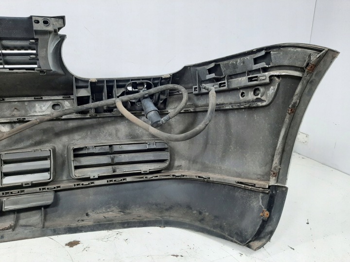 фото №12, Vw golf iv 1.6 8v sr 00r бампер перед омыватель код lb7z