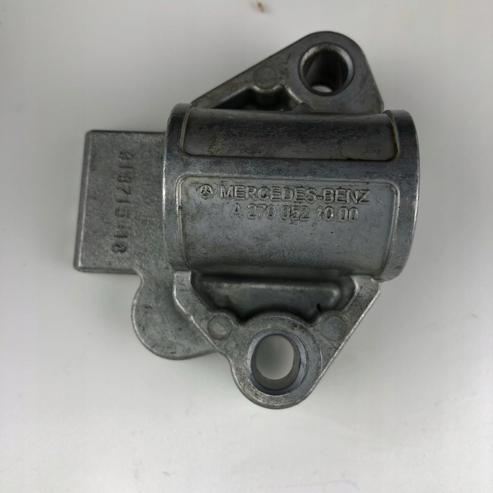 фото №8, Тримач кронштейн лапи w177 amg a35 2.0t 16v 260920