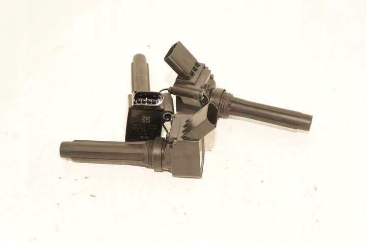 фото №1, Катушка зажигания vw polo 2g arona ibiza v 1,0 mpi 05c905110 kpl