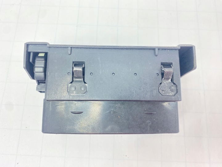 фото №8, Решітка повітропровід повітропровід права пасажира w панель приладів консоль mercedes w124 124