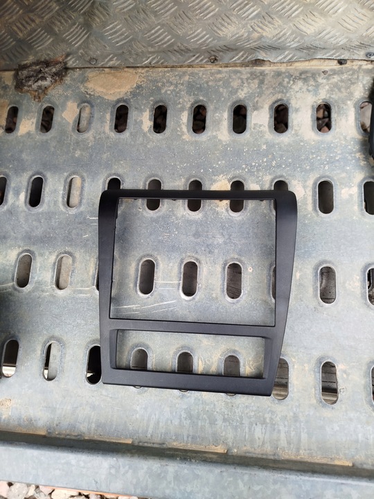 фото №1, Рамка радіо skoda octavia 1 fl 1u1863399b