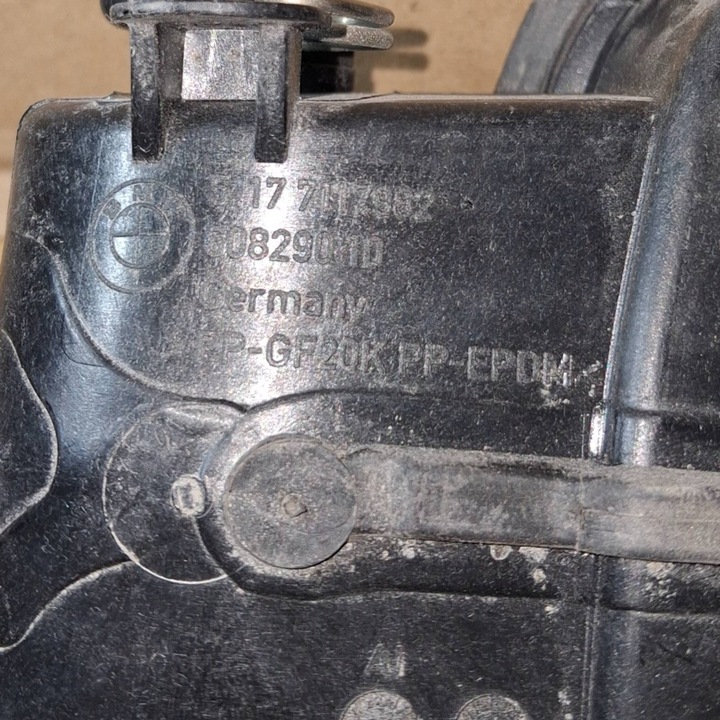 фото №5, Кришка заливання пального bmw e92 e93 оригінальний номер 7117982