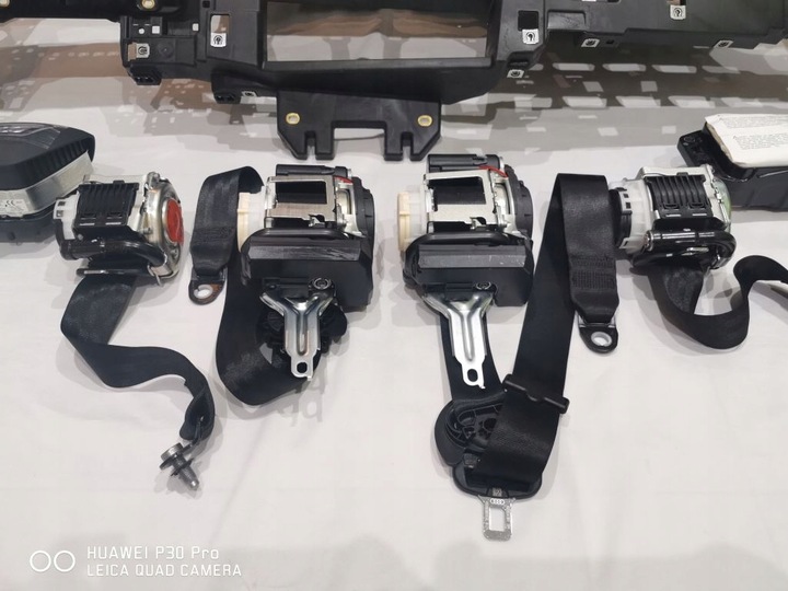 фото №8, Audi a6 a7 c8 кожа гладкая белая nić alabaster консоль подушка безопасности панель