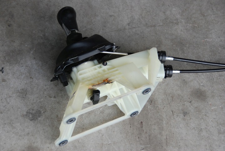 фото №9, Mazda cx-5 ручка домкрат коробки передач троси 6 коробки передач