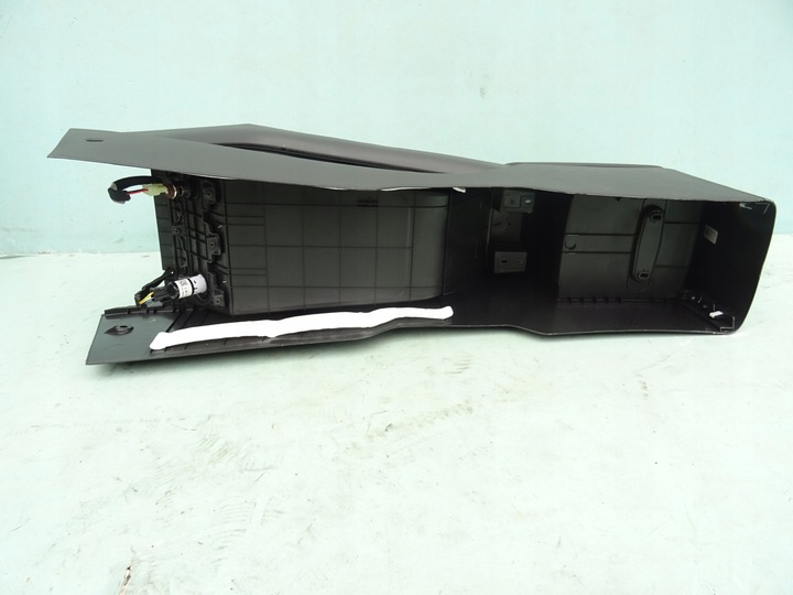 фото №15, Подлокотник туннель hyundai kona 84620-dd000