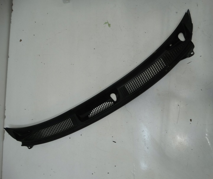 фото №1, Панель под лобовым стеклом пластиковый suzuki wagon r+ 316706 2002r.