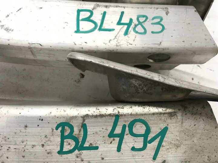 фото №15, Tesla модель 3 балка бампера заднього 1530484-99-b